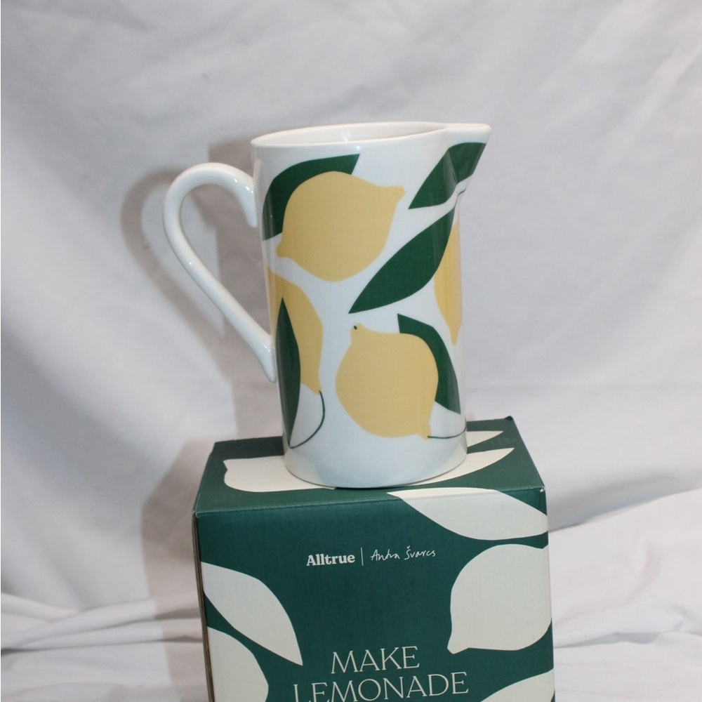 Lemon Print Ceramic Pitcher - Picture 4 of 4